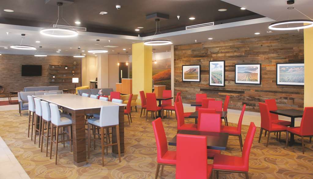 Hotel La Quinta By Wyndham Morgan Hill-san Jose South 3*